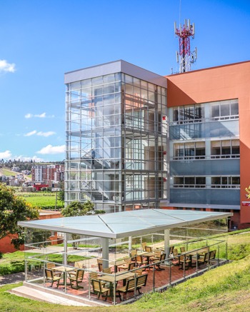 Encuentro especial: Dibujo en el campus de la UniBoyacá